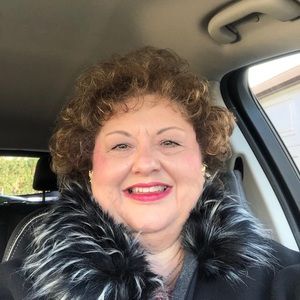 Meet your Posher, Brenda